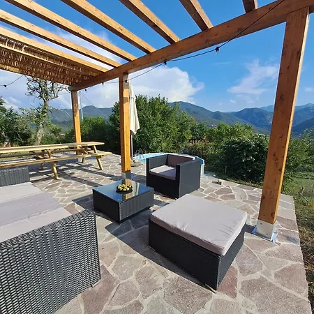 With Panoramic Views At Minucciano ! Holiday home Magliano in Garfagnana