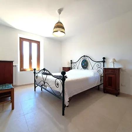 Ferienhaus With Panoramic Views At Minucciano ! Magliano in Garfagnana